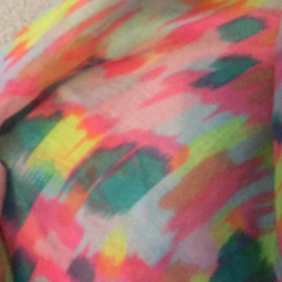 Colorful scarf - Picture 2 of 3